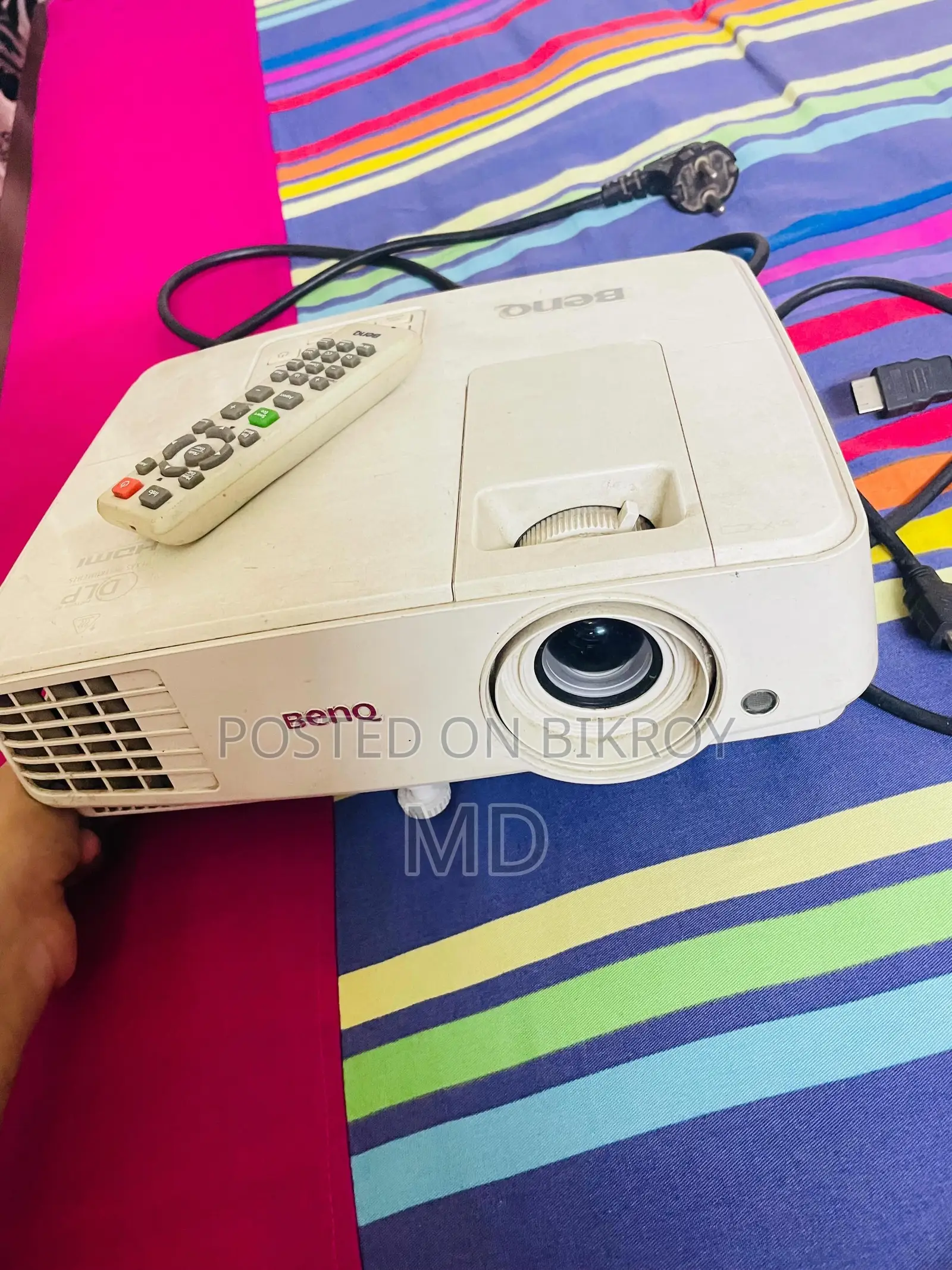 Benq প্রজেক্টর বিক্রি হবে