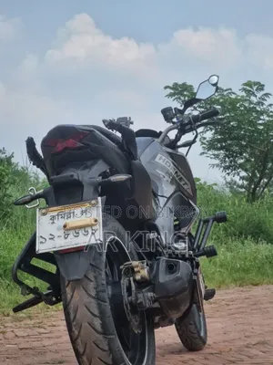 হোন্ডা হর্নেট ২০২০ ধূসর