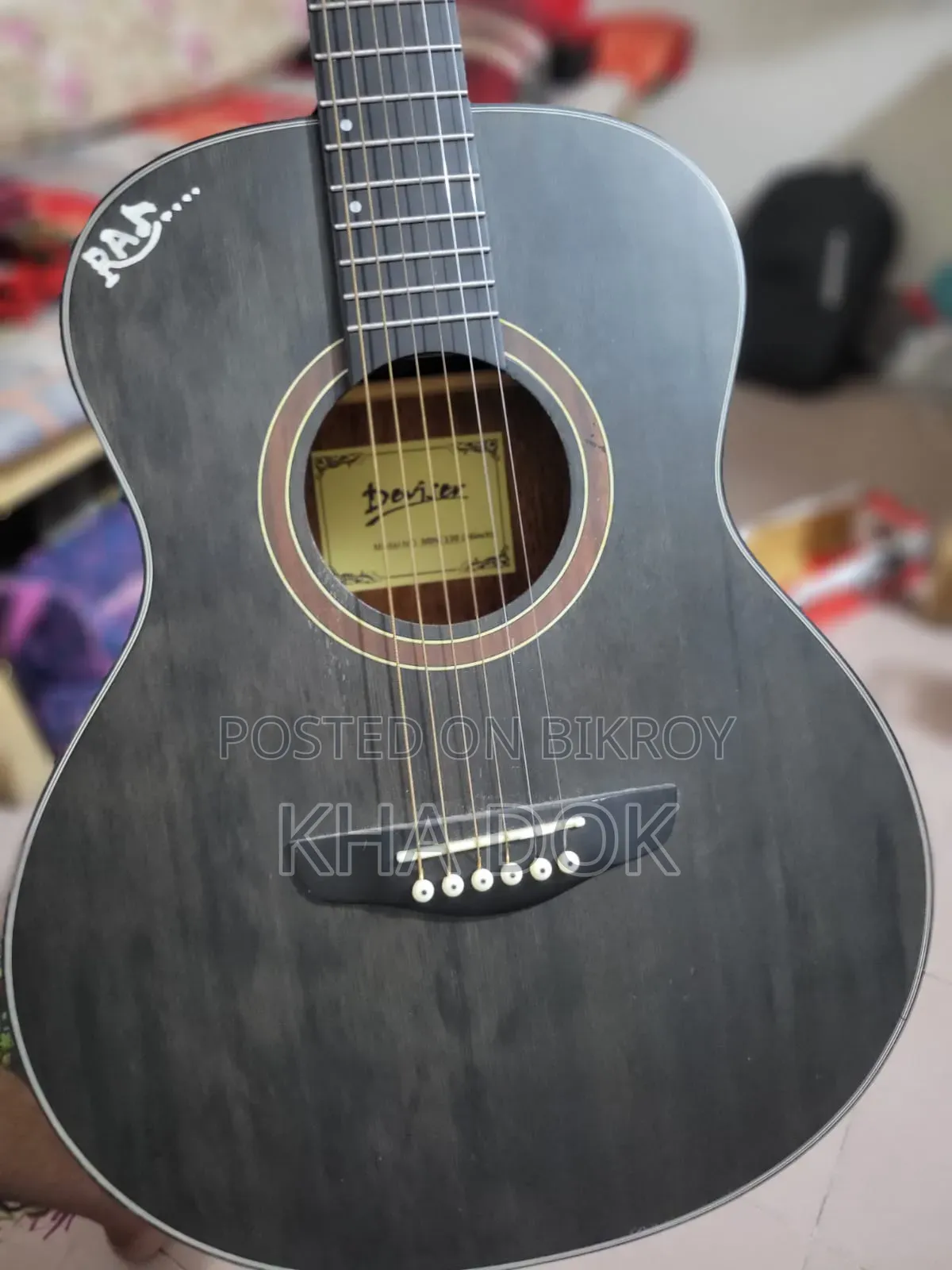 ডিভাইজার মিনি ১৩০ ট্রাভেল সাইজ গিটার