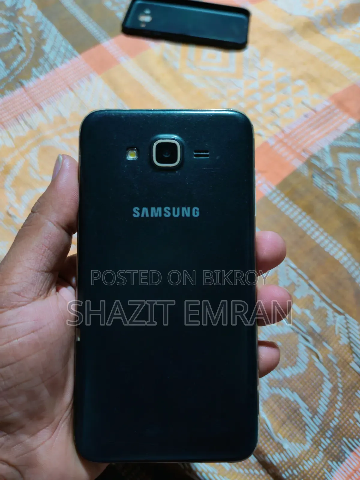 Samsung Galaxy J7 16 GB