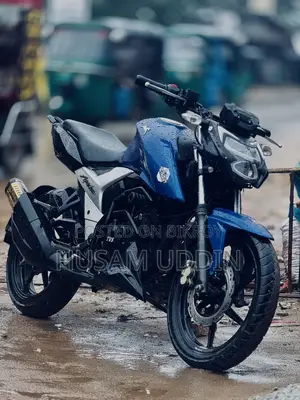 TVS Apache RTR 160 4V 2024 Blue