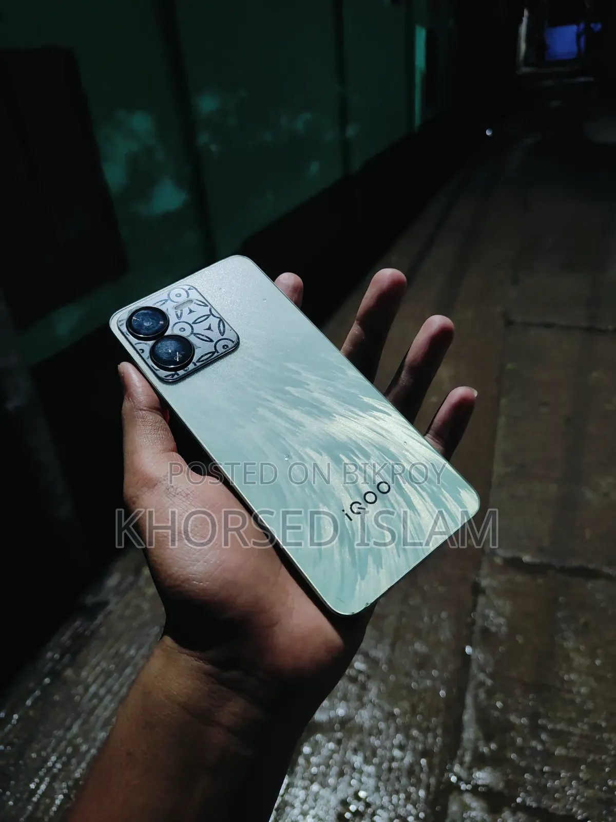 iQOO 128 GB Green