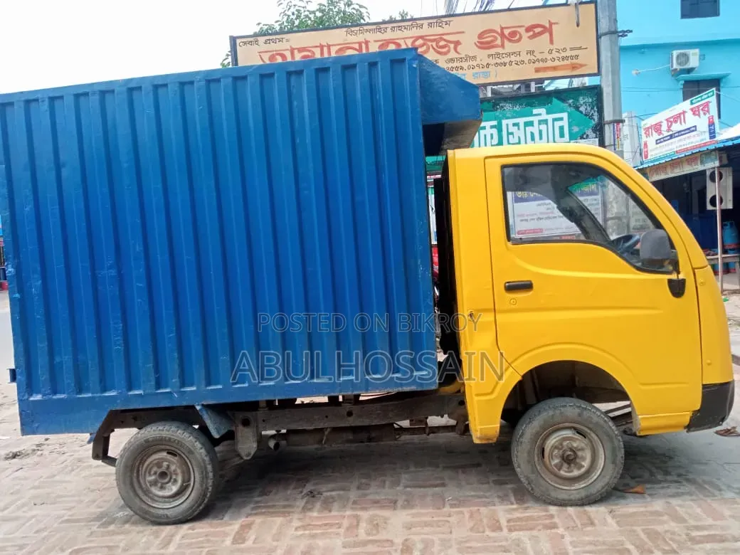মিনি ট্রাক