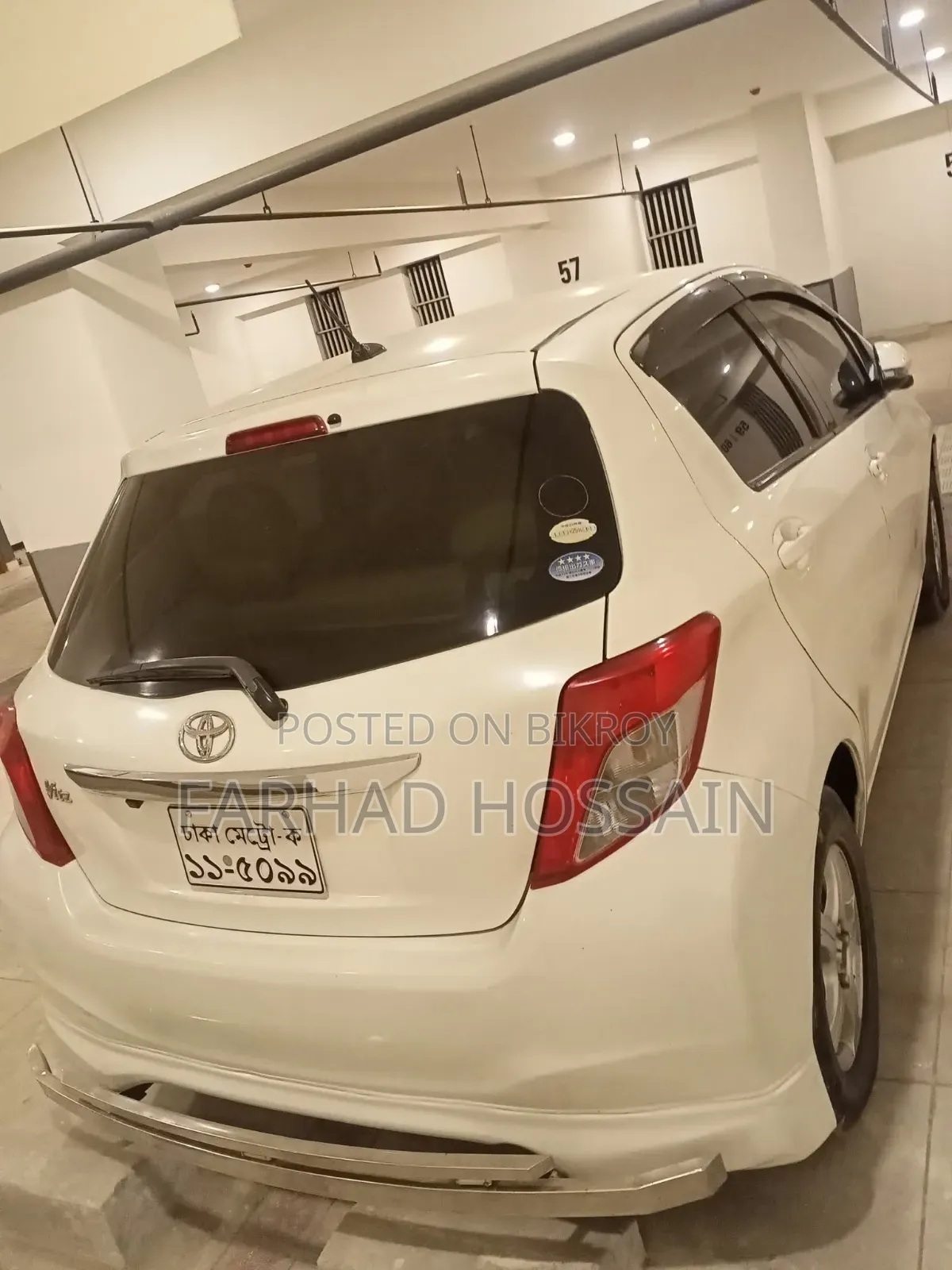 Toyota Vitz 1.0 Front Wheel Drive 5-door 2011 White
