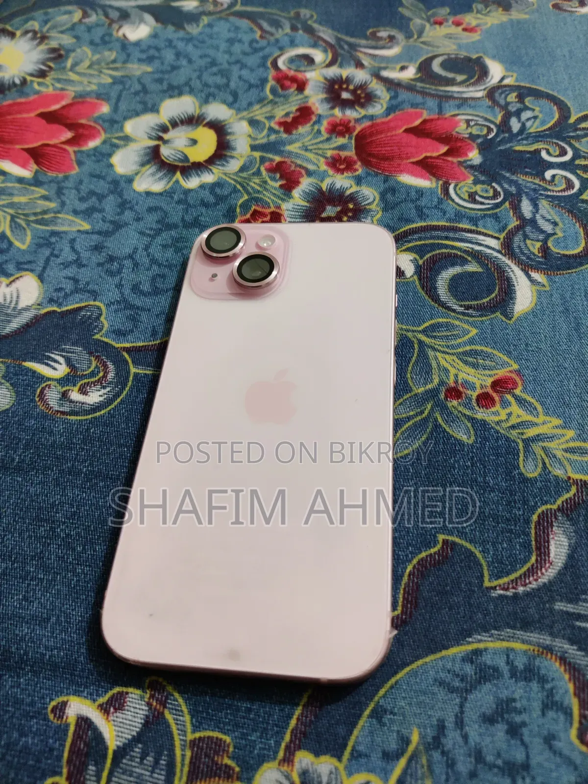 Apple iPhone 15 128 GB Pink