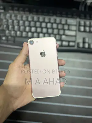 Apple iPhone 7 128 GB Gold