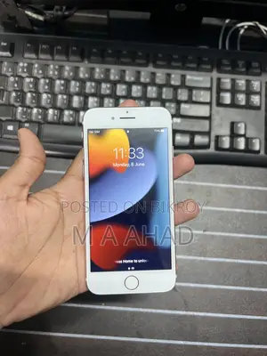 Apple iPhone 7 128 GB Gold
