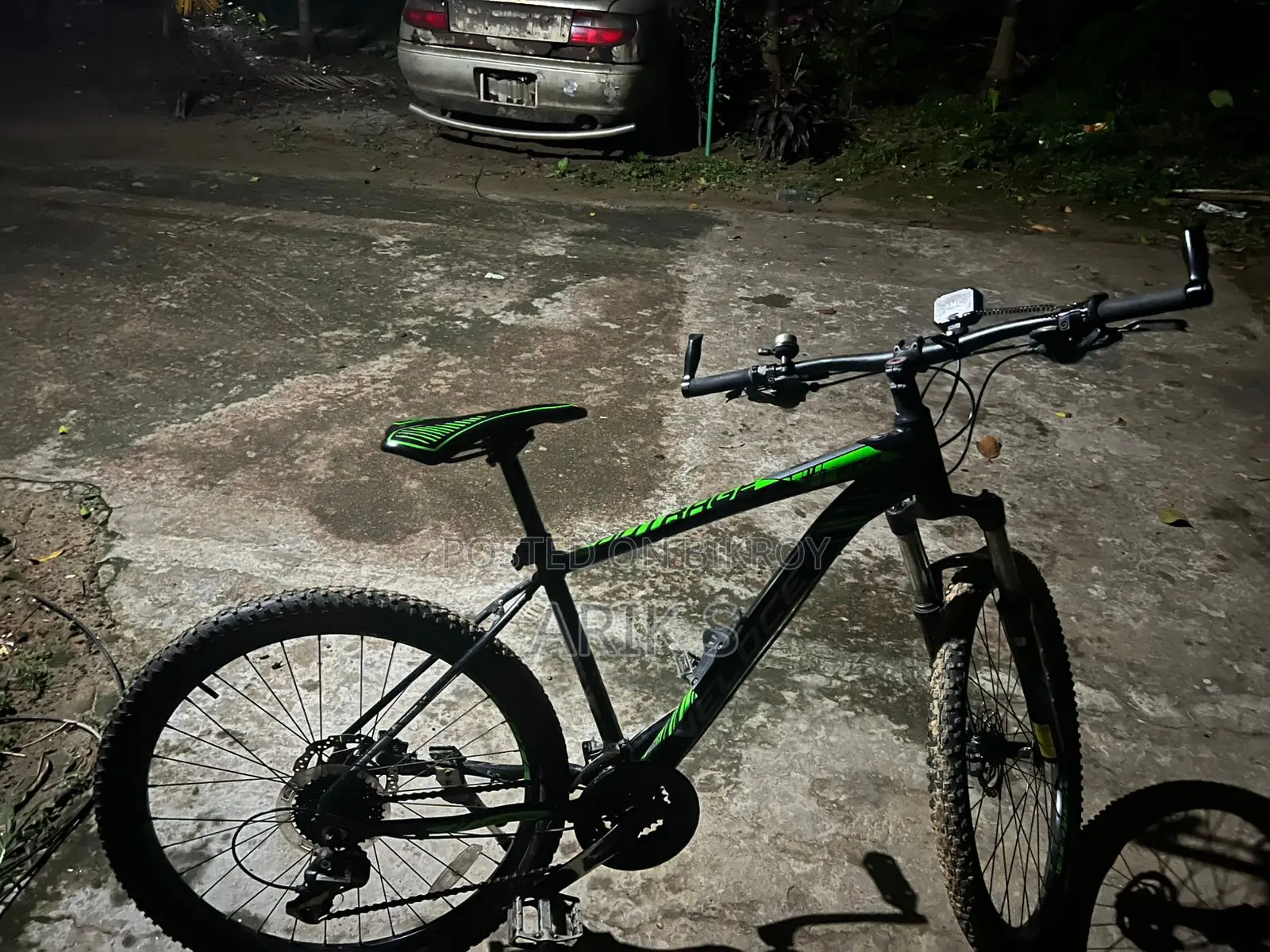 Veloce Outrage 604 Cycle