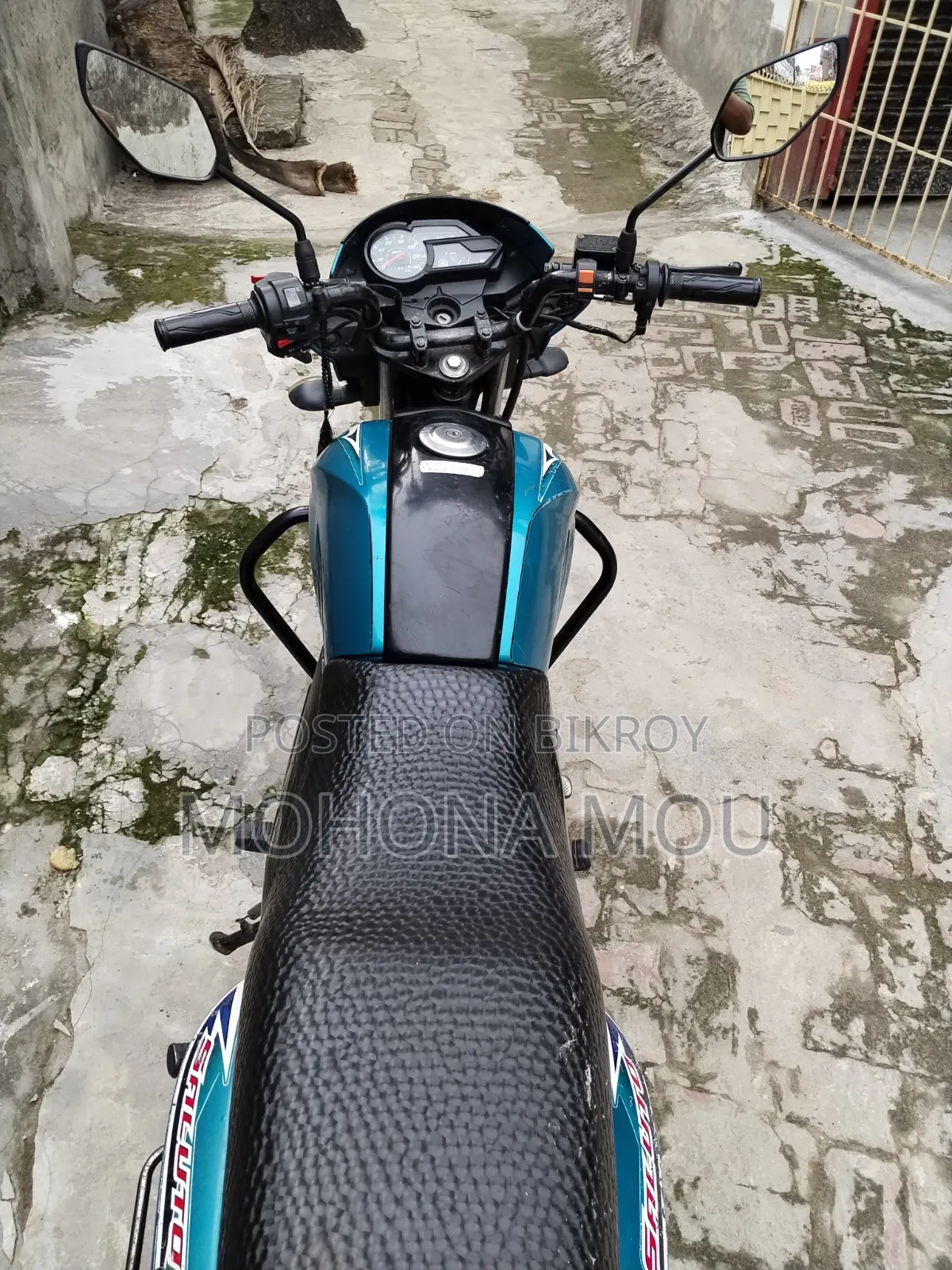 Yamaha 2018 Blue