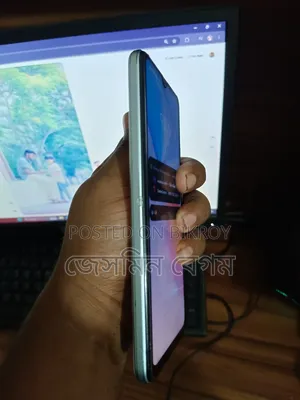 Vivo Y21 64 GB White