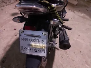 বাজাজ ডিসকভার ১১০ ২০১৯ কালো