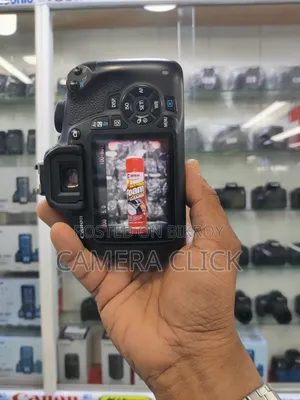 Canon 1200d With 18-55mm Kit Lens
