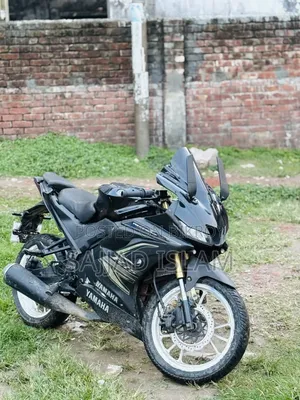 Yamaha R1 2018 Black