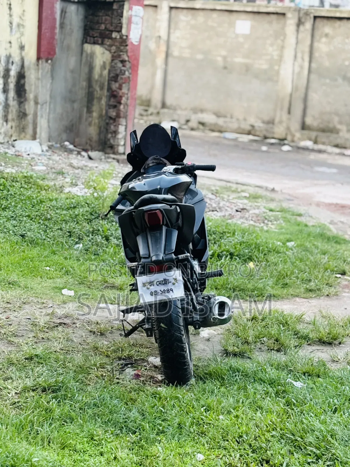 Yamaha R1 2018 Black