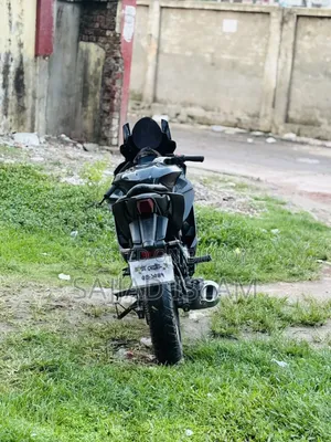 Yamaha R1 2018 Black