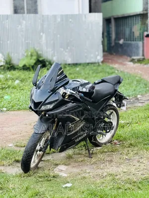 Yamaha R1 2018 Black