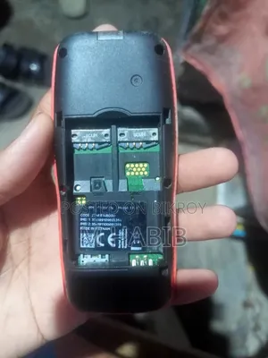 নোকিয়া ১০৫ পিঙ্ক