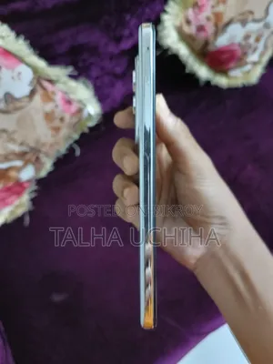 ভিভো ওয়াই২৯ ২৫৬ জিবি সাদা