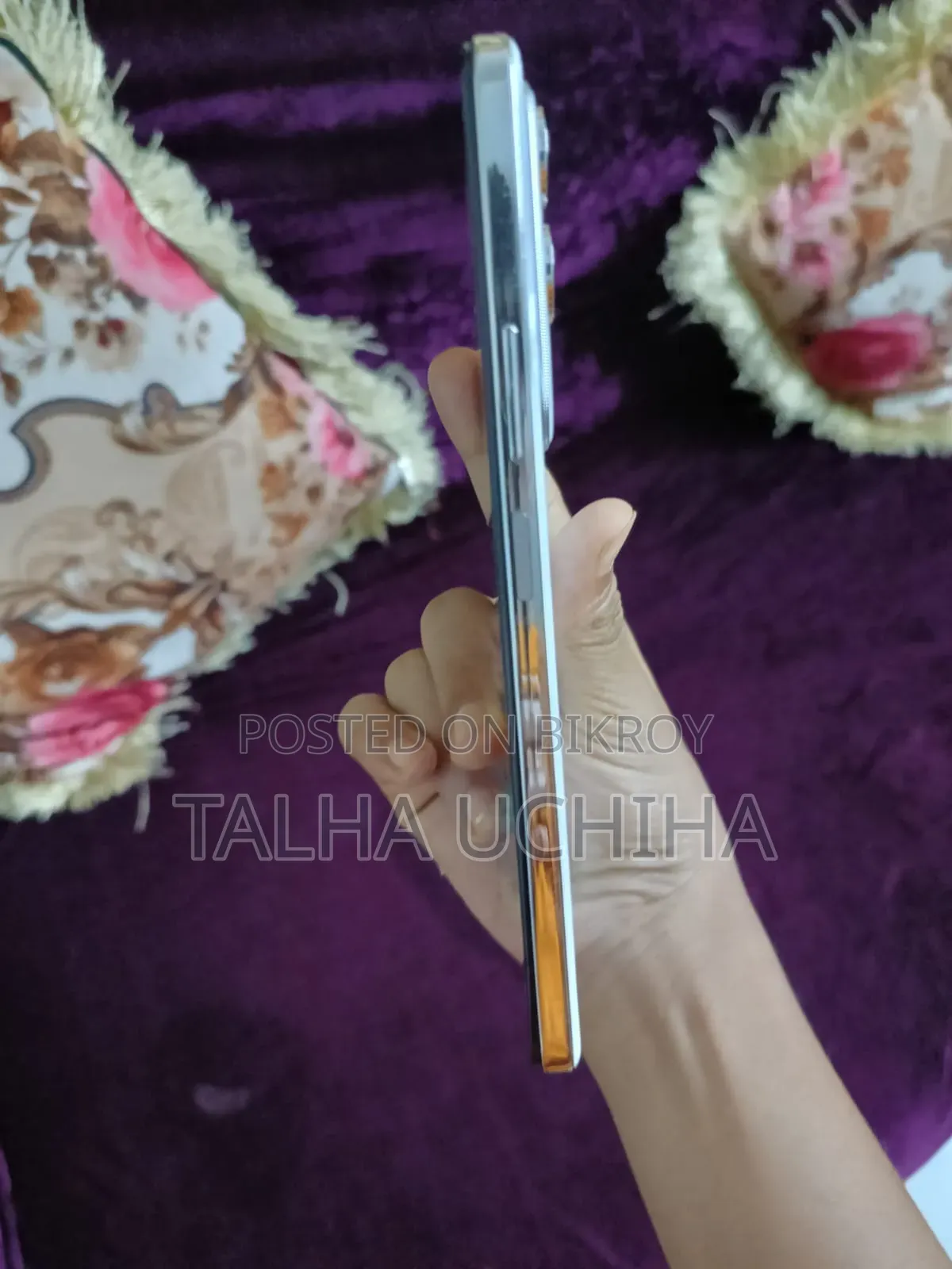 ভিভো ওয়াই২৯ ২৫৬ জিবি সাদা