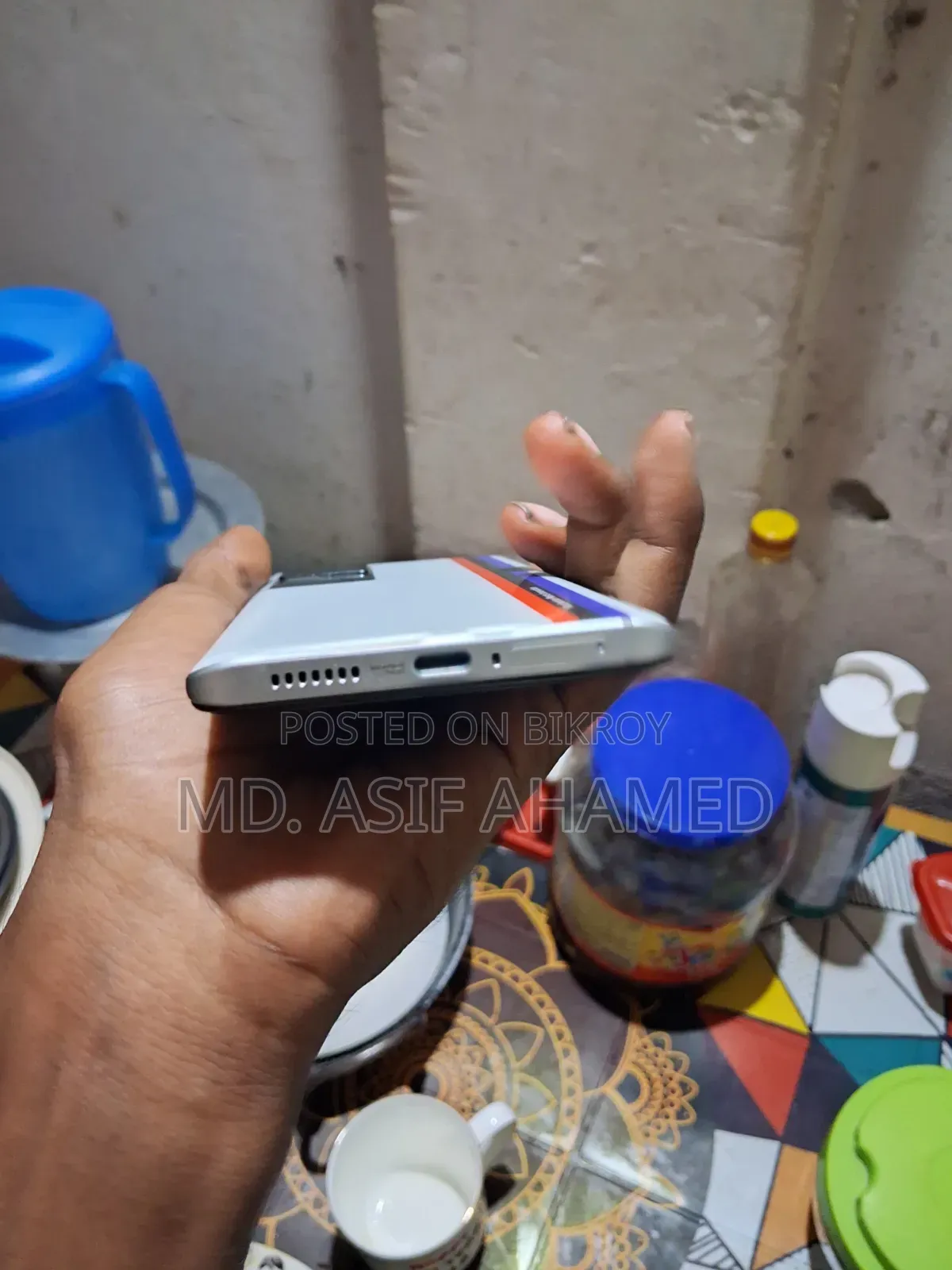 iQOO 128 GB White