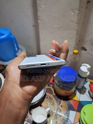 iQOO 128 GB White