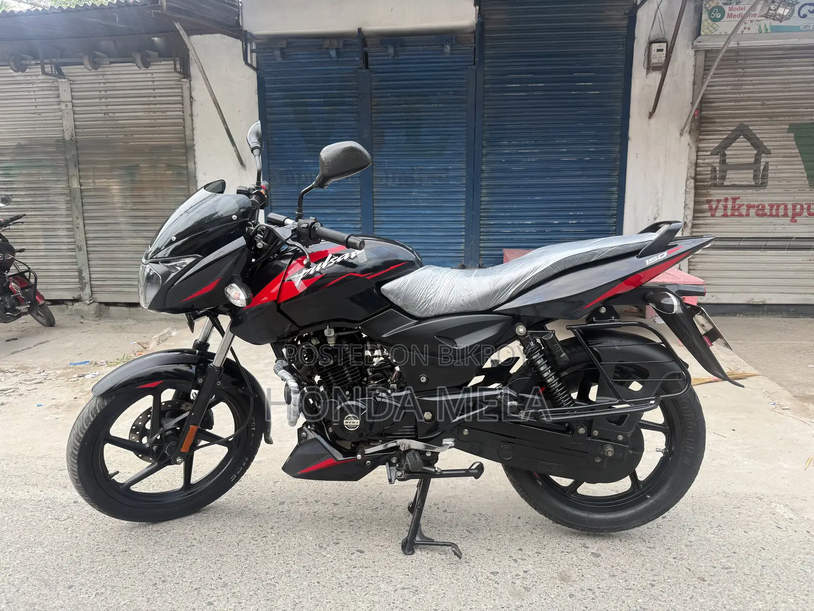 Bajaj Pulsar 150 2022 Black