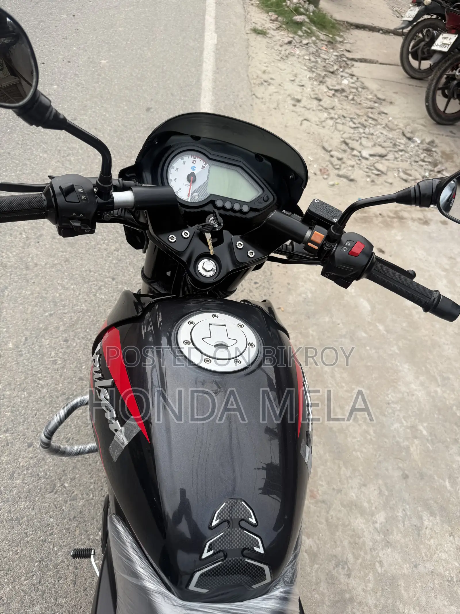 Bajaj Pulsar 150 2022 Black
