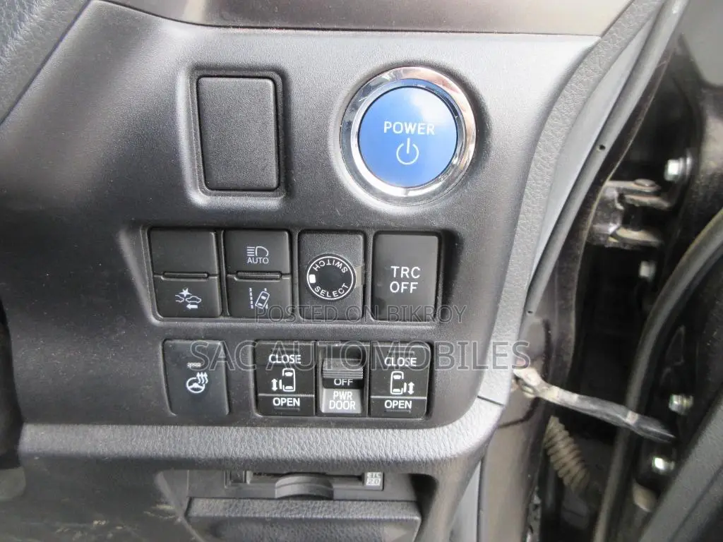 Toyota Noah 2023 Black
