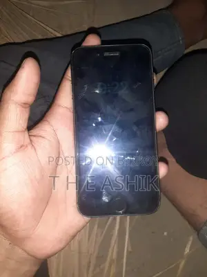 Apple iPhone 8 64 GB Black