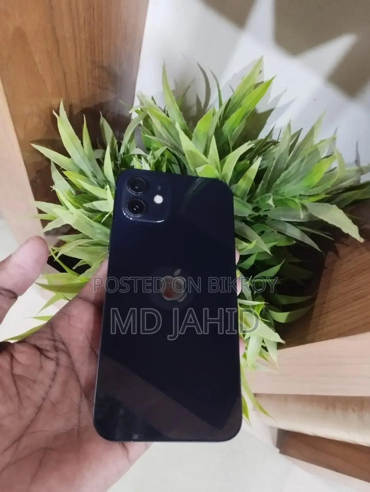 Apple iPhone 12 64 GB Black