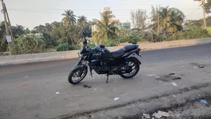 ইয়ামাহা এফজেড ২০২১ ব্লু
