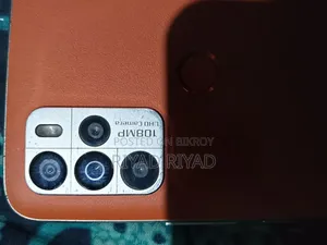 New Helio 128 GB Orange