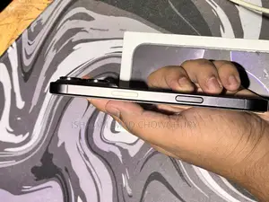 Apple iPhone 16 Pro 128 GB Black
