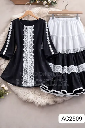 Trendy Ladies Tops Skirt Sets in 4 Types