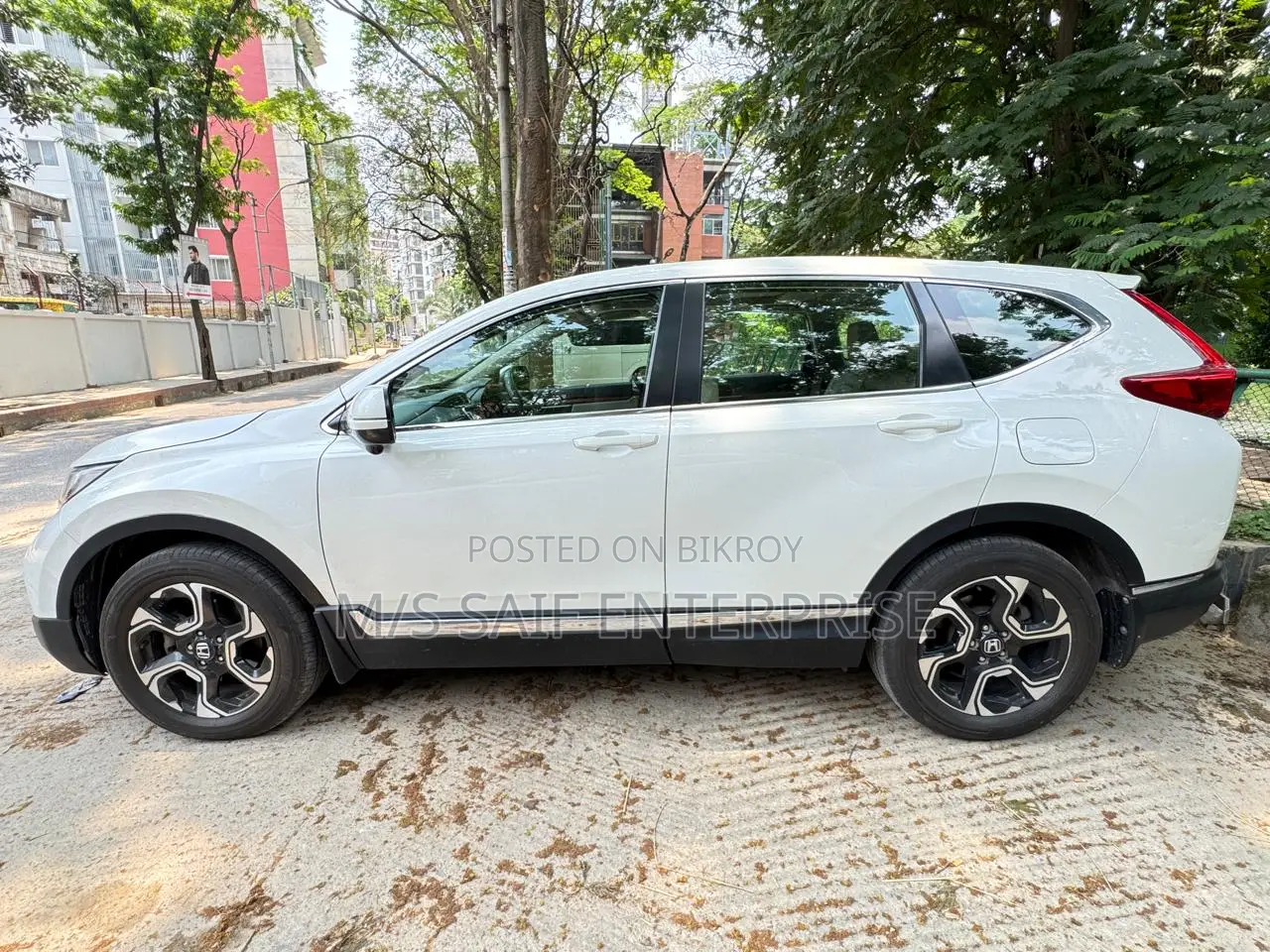 Honda CR-V Touring AWD 2019 Pearl