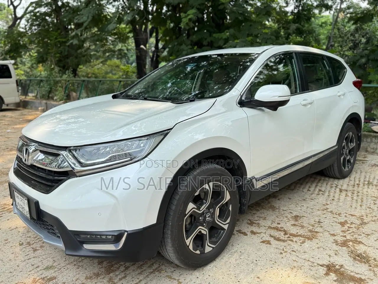 Honda CR-V Touring AWD 2019 Pearl