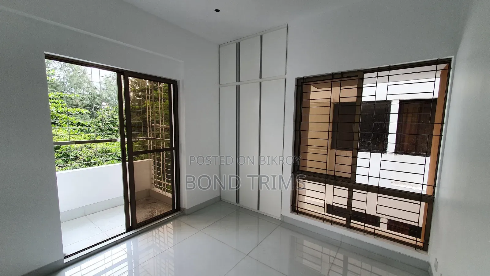 3-bedroom Apartment in Asset Silverlake, Uttara for sale