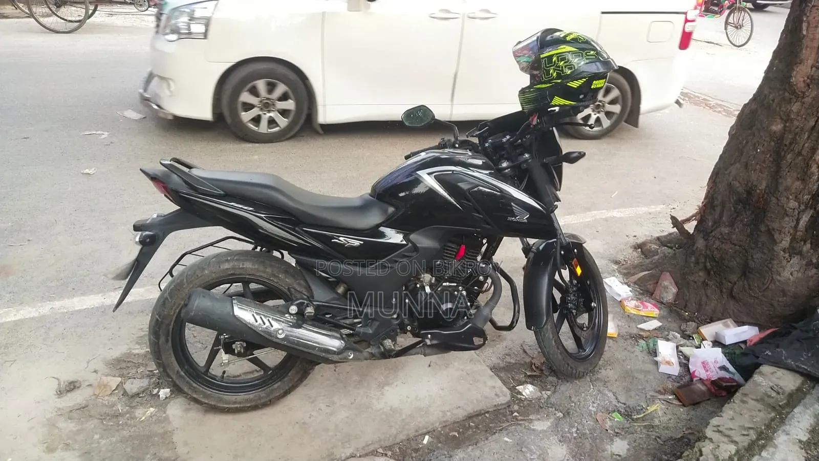 হোন্ডা সিবি ২০২৫ কালো