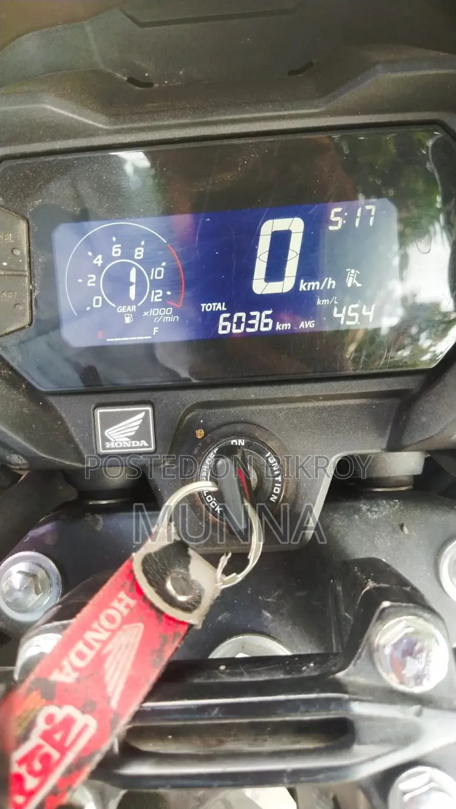 হোন্ডা সিবি ২০২৫ কালো