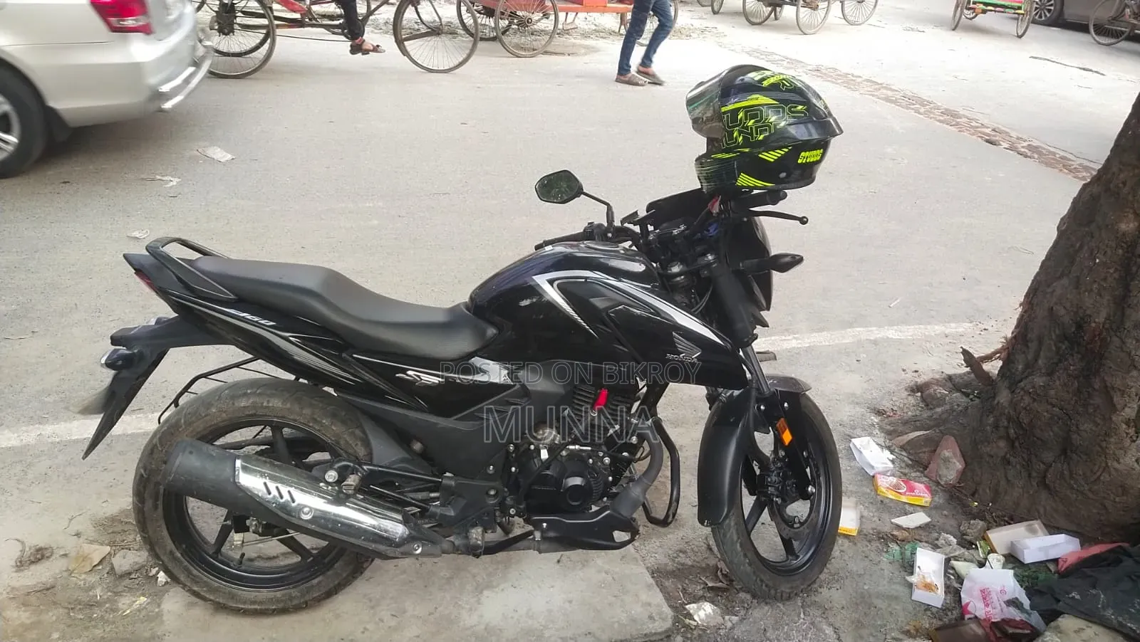 হোন্ডা সিবি ২০২৫ কালো