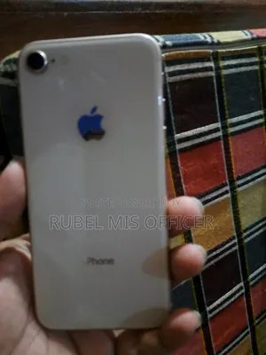 Apple iPhone 8 64 GB Rose Gold