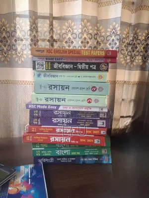 রয়্যাল বাংলা, জিকে, আইসিটি, রসায়ন, জীববিজ্ঞান এবং ইংরেজি