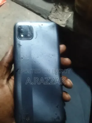 Realme C11 2021 32 GB Gray