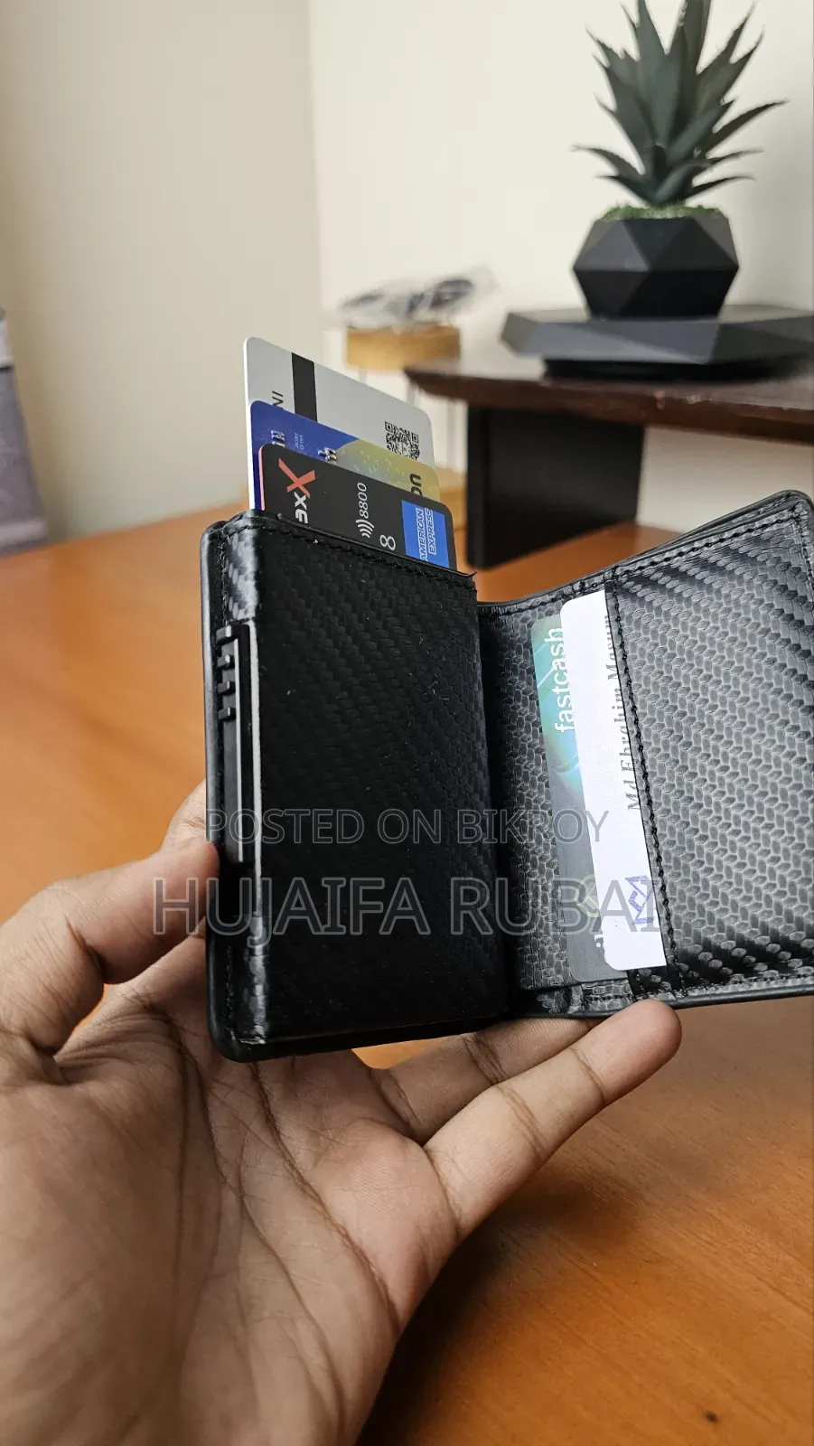 Full Carbon Fibre Card Holder Wallet.