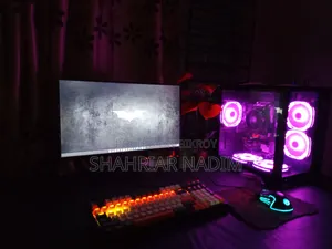 Desktop Computer MSI Model 8GB AMD Ryzen 5 SSD 512GB