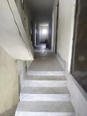 20 Bedroom House