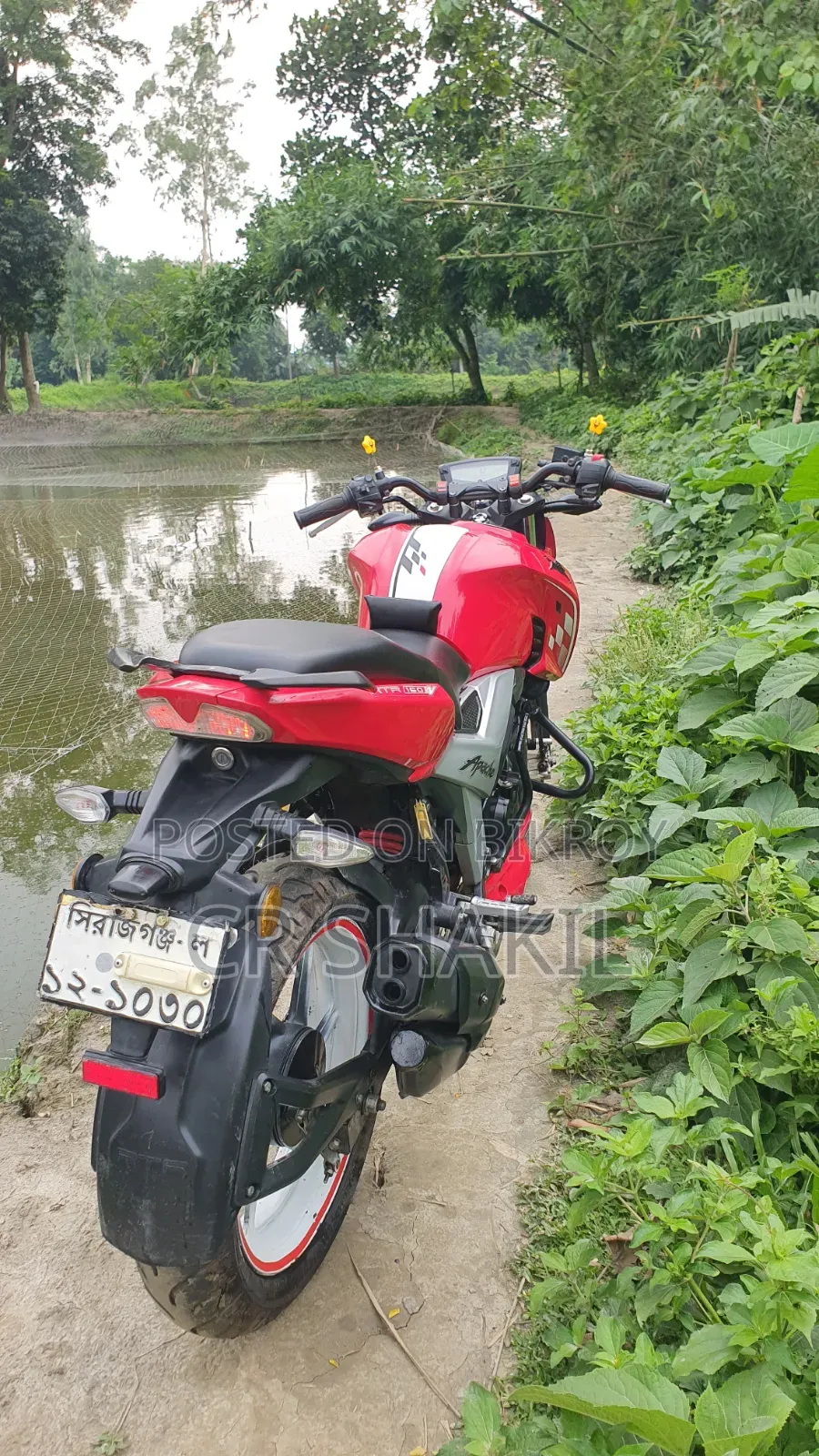 TVS Apache 160 4V 2022 Red