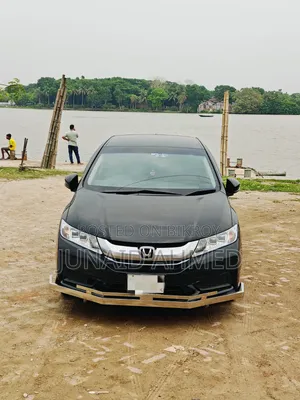 Honda Grace 1.5 Hybrid AWD 2014 Black