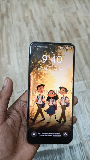 রিয়েলমি ১০ ১২৮ জিবি সাদা