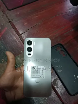 New Itel City 200 128 GB Silver